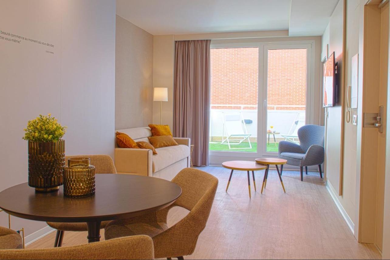 Aparthotel Voghe Premium Flats Valencie Exteriér fotografie